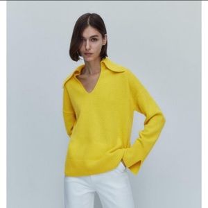 Yellow cashmere/wool polo sweater in perfect condition